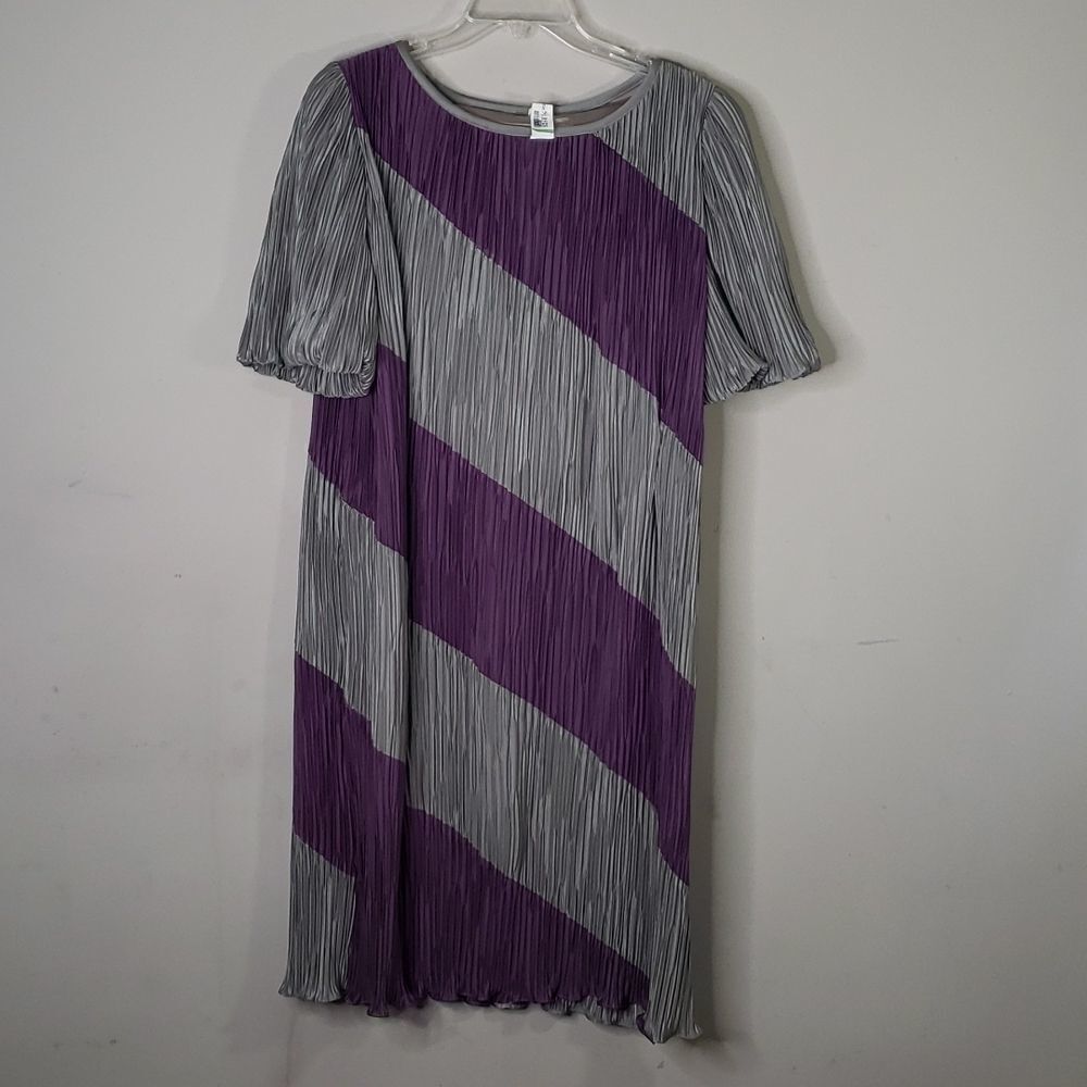 VINTAGE purple and silver gray Stripped balloon sleeves Crinkled Dress - Picture 2 of 9